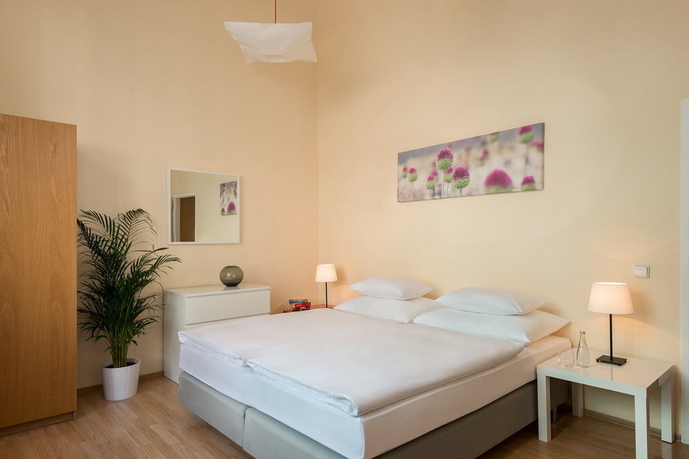 Old Town Residence Apartments Прага Экстерьер фото